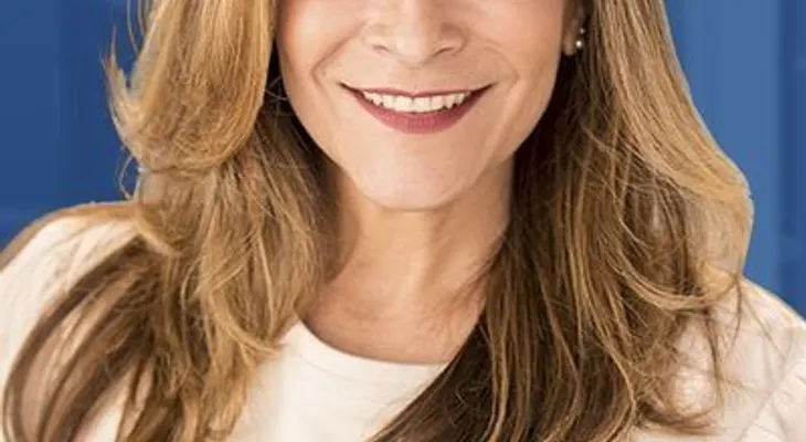 Carolina Mejía arranca ganando alcaldía, en el DN; Manuel Jiménez, en SDE 