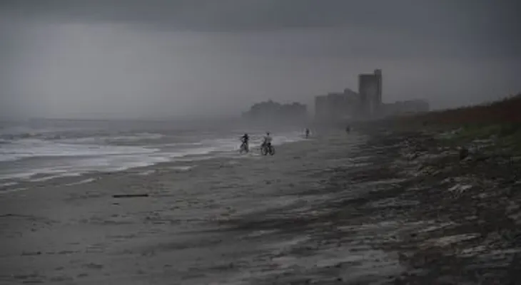 Cuatro consejos para prepararse para la llegada del huracán Matthew