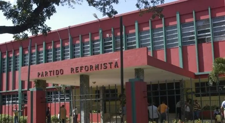 PRSC entregó a JCE estado financiero correspondiente al 2015