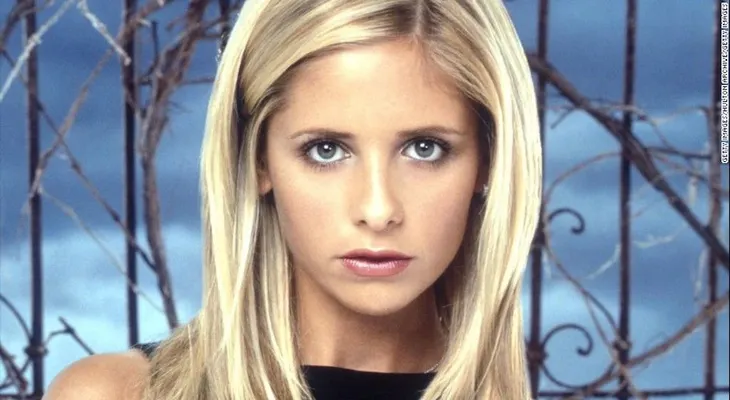 El homenaje de la protagonista de "?Buffy la cazavampiros" en el aniversario número 20 de la serie