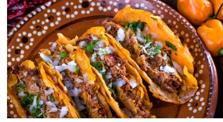 Chef revela la salsa clave para unos tacos llenos de sabor