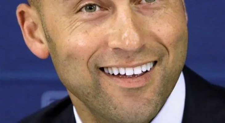 Derek Jeter lanza página de internet para conectar atletas y fanáticos