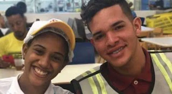 Este viernes 13 será la esperada "boda del pueblo", tres artistas, 400 invitados y por Telemicro