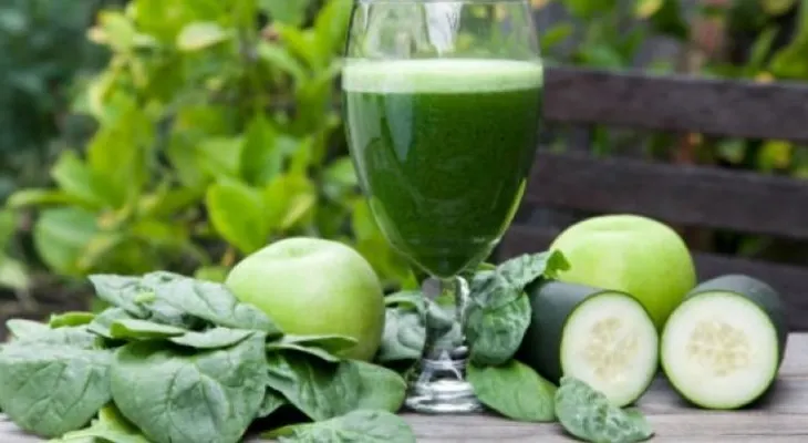 Jugos para limpiar tu estómago luego de las fiestas decembrinas
