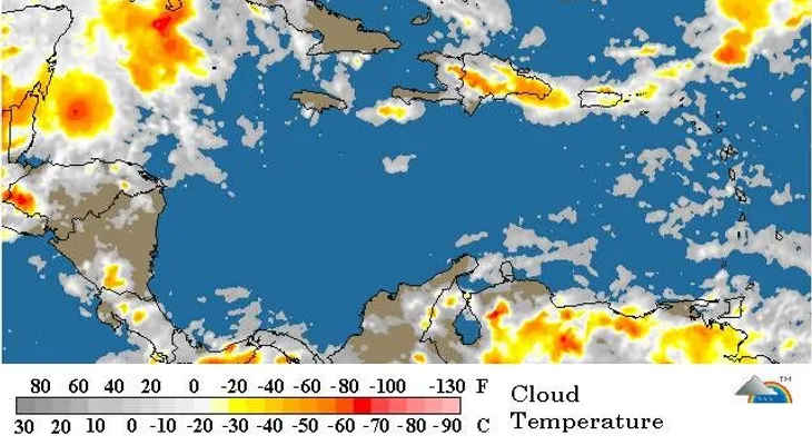 Onda tropical traerá chubascos al país; seguirá el calor 