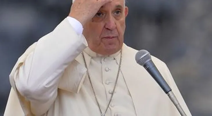 El Papa Francisco califica como muertes atroces 43 estudiantes en México 