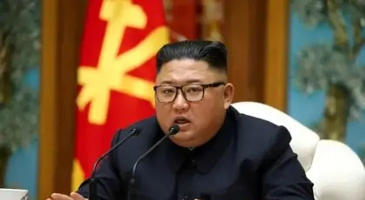 Un legislador desertor norcoreano afirma que Kim Jong-un no soportó la cirugía y murió 