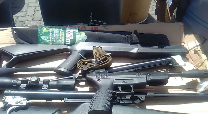 Decomisan dos nuevos contrabandos de armas en muelles de Haina y Puerto Plata