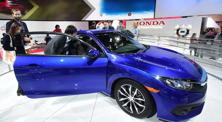 El Honda Civic 2016, un ?smartphone? sobre ruedas