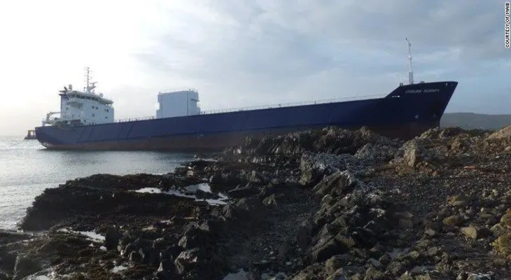 Marinero ruso borracho choca buque de 7.000 toneladas