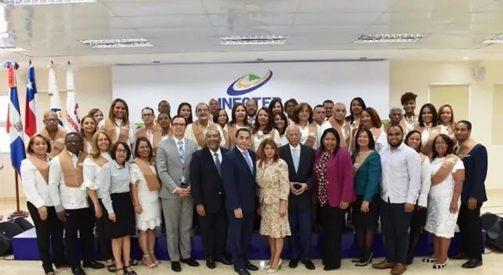 INFOTEP entrega certificados a técnicos y docentes participantes en Diplomado