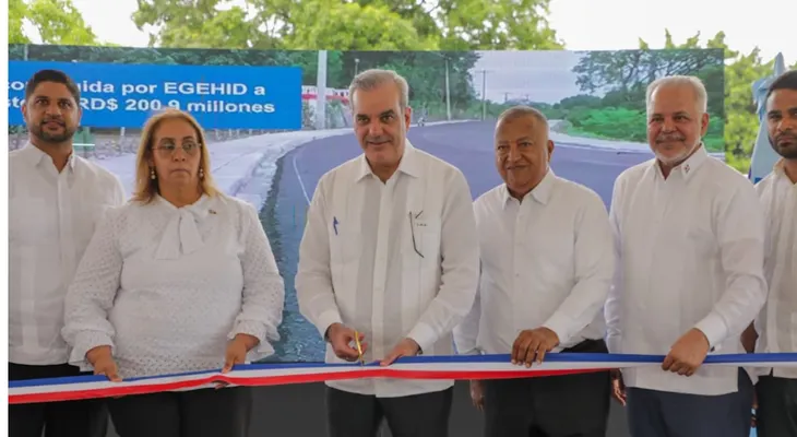 Abinader inaugura el tramo Sabana Toro?La Rosa en San Cristóbal