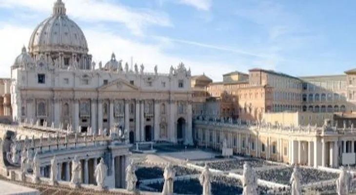 Papa Francisco nombra nuevo director de la sala de prensa del Vaticano