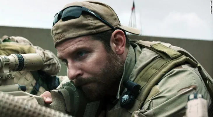 Bradley Cooper enfurece a los fanáticos de American Sniper, por ir a la Convención Demócrata