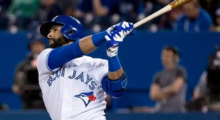 A-Rod da jonrón y se aproxima a Mays; Bautista y Machado la sacan