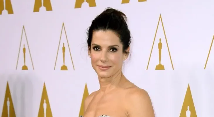 Sandra Bullock es la actriz mejor pagada de Hollywood, según la revista Forbes.