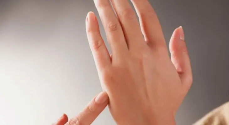 ¿Cómo presionar tu mano para reducir el estrés?