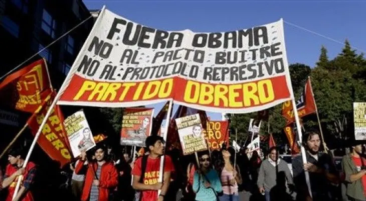 Miles protestan contra Obama en sur de Argentina
