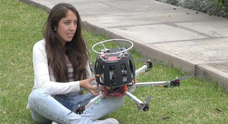 Chica de 23 años desarrolló drone que detecta contaminación del aire