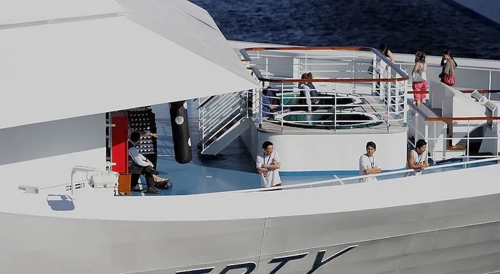 EE.UU.: la Guardia Costera busca a pasajera que cayó de un crucero al Golfo de México