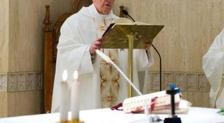 Papa Francisco tiene  "enemigos" en el Vaticano