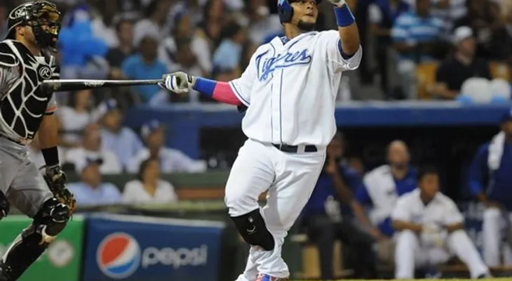 Licey derrota a los Gigantes en aniversario 106 y se mantienen en 1er lugar
