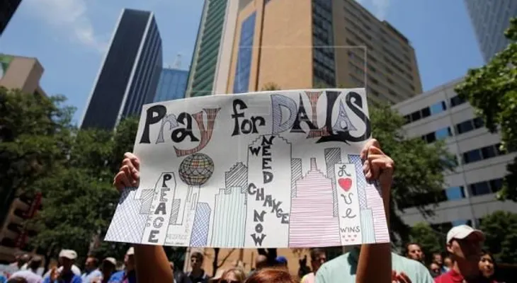 Sospechoso de Dallas actuó aparentemente solo y no tiene vínculos terroristas