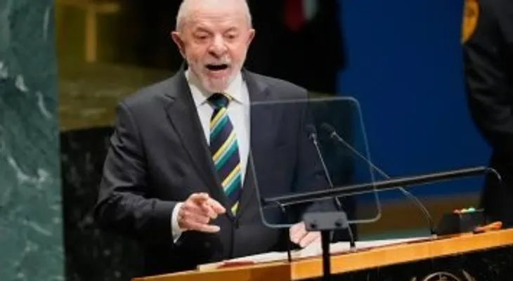 Lula solicita al TSE ampliar dos horas la votación en todo Brasil por fallas en el transporte