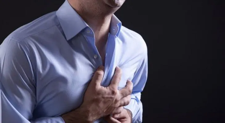 ¿Qué hacer si alguien sufre un infarto de miocardio?