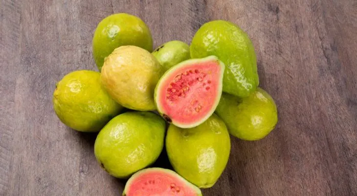 Cuando comes guayaba, esto le pasa a tu cuerpo