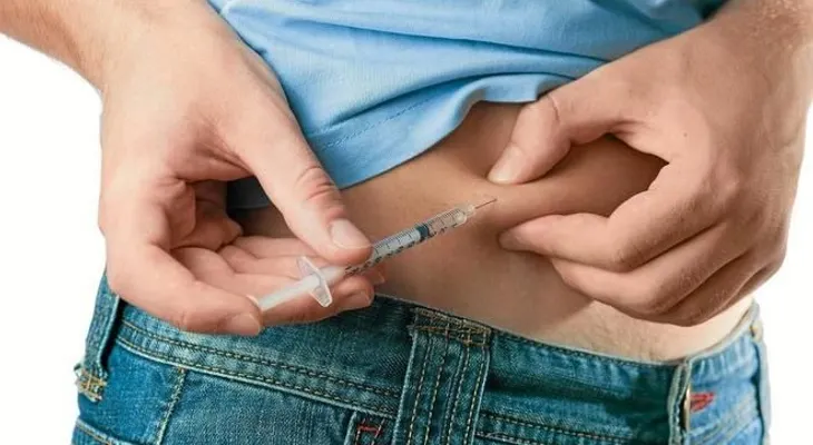 Diabeticos podrán inyectarse insulina cada dos años, con nuevo tratamiento 