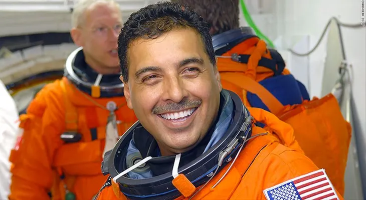 Hijo de inmigrantes mexicanos llegó a ser astronauta tras fallar 11 veces su prueba