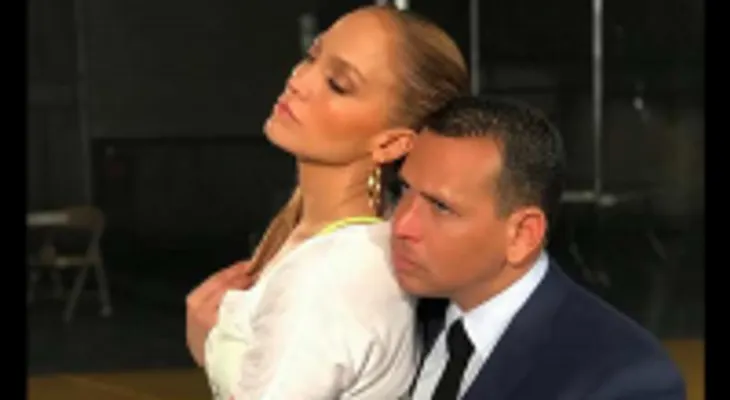 Alex Rodríguez le calla la boca a quienes dicen que terminó con Jennifer López