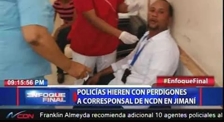 Policías le entraron con perdigones a periodista en Jimaní
