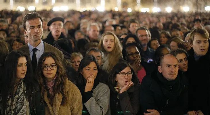 "Los atentados de París no son un ataque contra un país, sino contra la civilización"