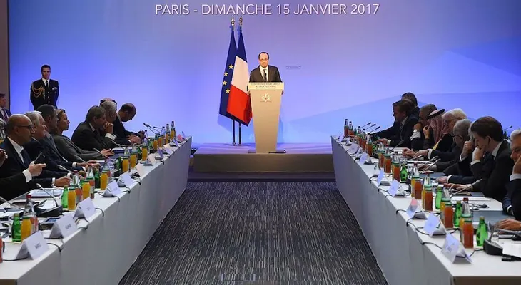Conferencia por la paz en París: Netanyahu dice que es "inútil'; Reino Unido expresa "reservas"
