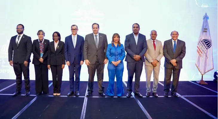 Salud, BM y Japón celebran el Summit de Salud Digital 2025