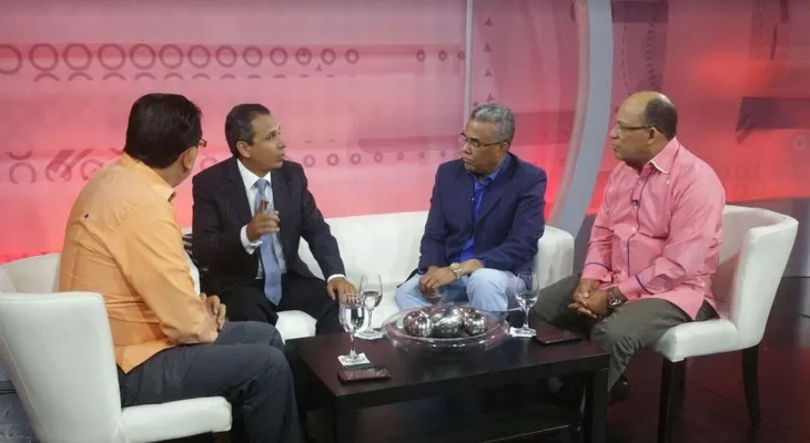 Regidor llama al presidente a intervenir en el conflicto con vertedero de Duquesa