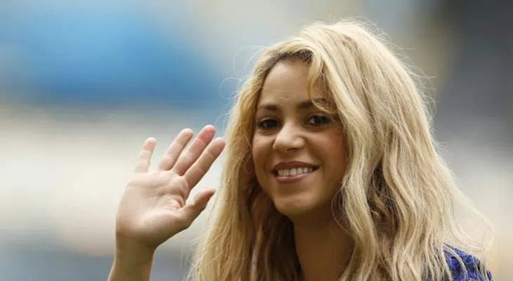 Denuncian a la famosa cantante Shakira por presunta evasión de impuestos