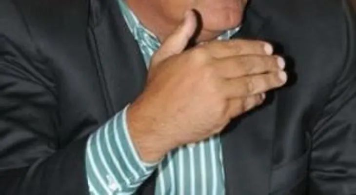 Fernández Mirabal llama a peledeistas a evitar que funcionen las listas cerradas