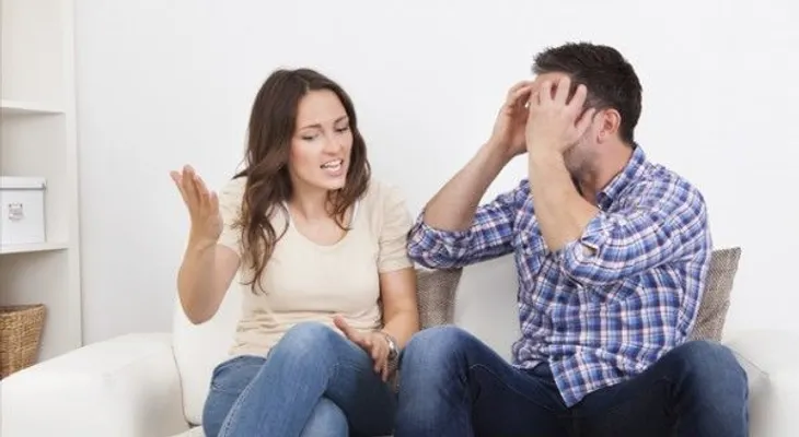 Conoce las peores cosas de vivir en pareja