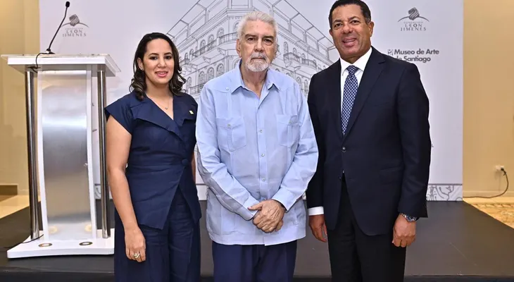 Banreservas abre en Santiago con obras de Domingo Batista y talentos del Cibao