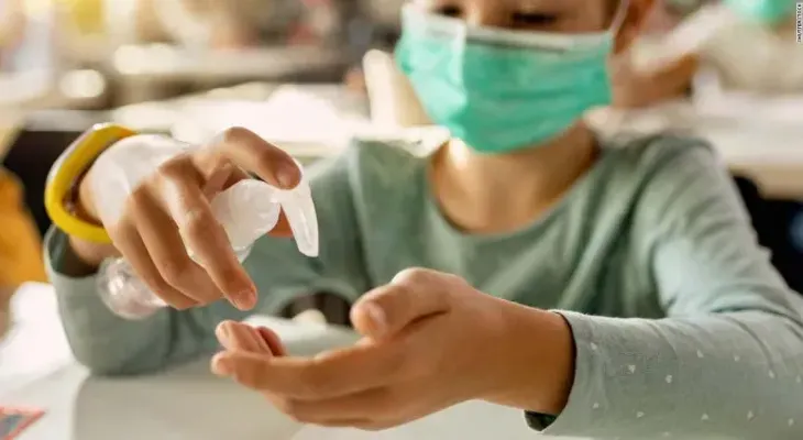 El COVID-19, como otros coronavirus, podría ser sobre todo infantil y no grave