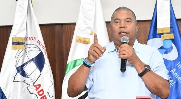 ADP rechaza espera de 15 días del Minerd para pago de incentivos de Evaluación Docente