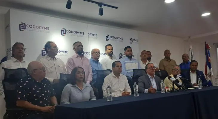 Fabricantes de calzados garantizan calidad y entrega oportuna para el año escolar