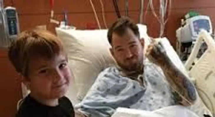 Su niño de 11 meses se hizo famoso por esta foto y años luego la familia pide ayuda desesperada 