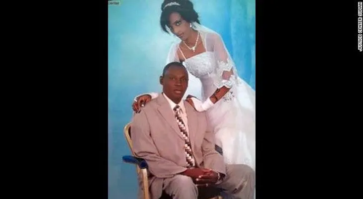 Sudán deja libre a la mujer que condenó a muerte por no renunciar al Cristianismo