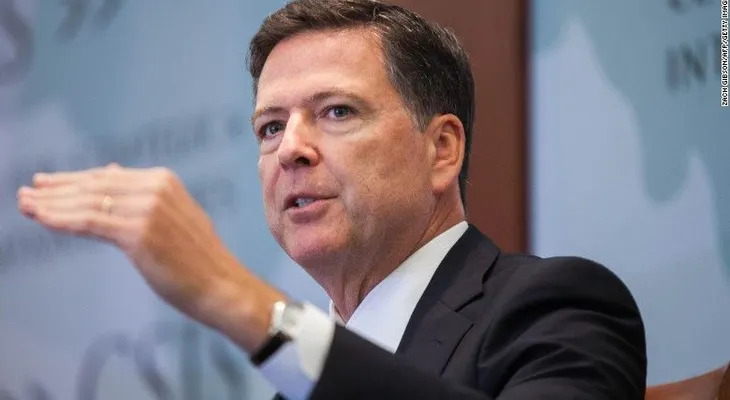 Comey actuó sobre inteligencia rusa que sabía que era falsa, dicen fuentes