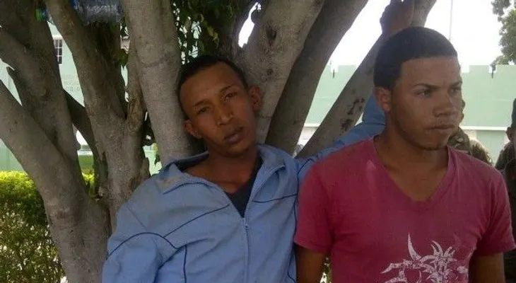 Ejército detiene a dos jóvenes acusados causar incendios en Loma Miranda
