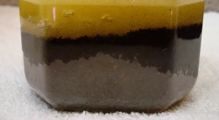 Exfoliante casero de café para la celulitis